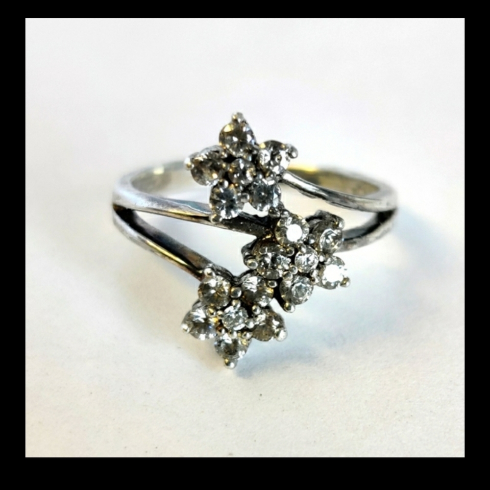 Vintage Diamante Silver Bypass ring 💍 - Picture 12 of 12